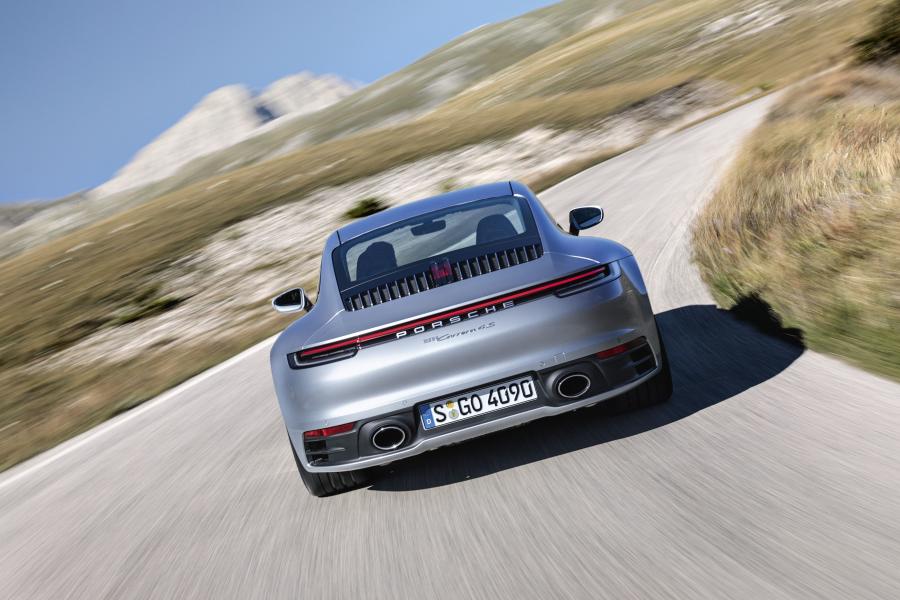  Porsche 911 Carrera 4S (992) 2019 года  (WW) (фото 28 из 60)